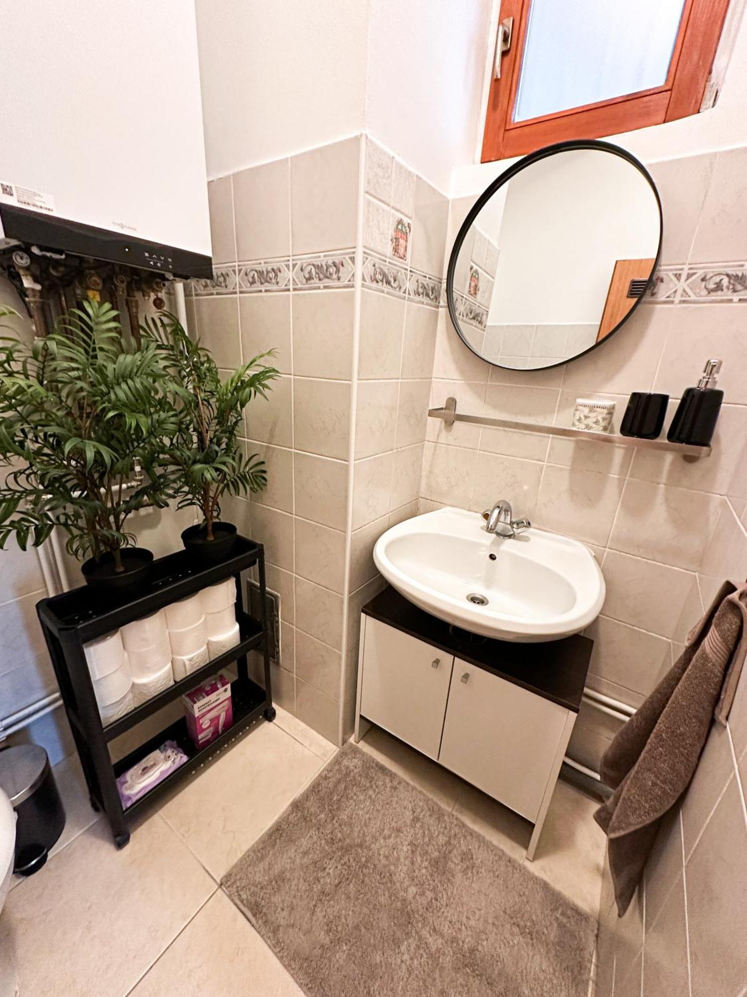Appartamento Studio Lana-Near The City Center With Parking Zagabria Esterno foto